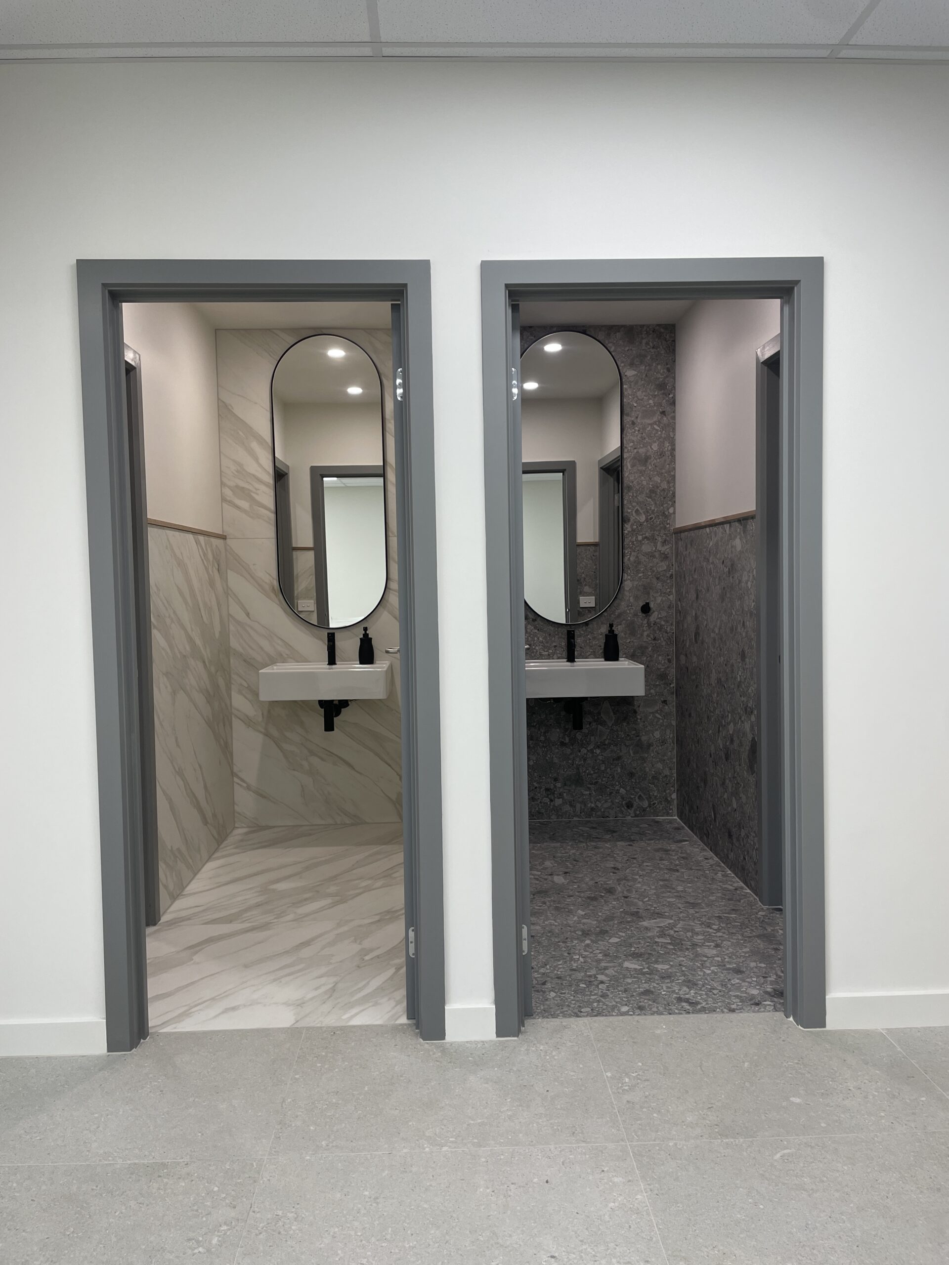 Toilet Cubicles and Toilet Partitions